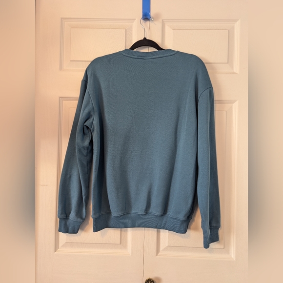3/$20! H&M Mens Basic Crewneck Sweatshirt - Teal - Picture 7 of 13